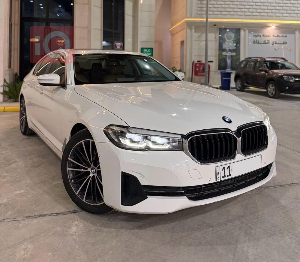 بی ئێم دەبڵیو سیریەس 5